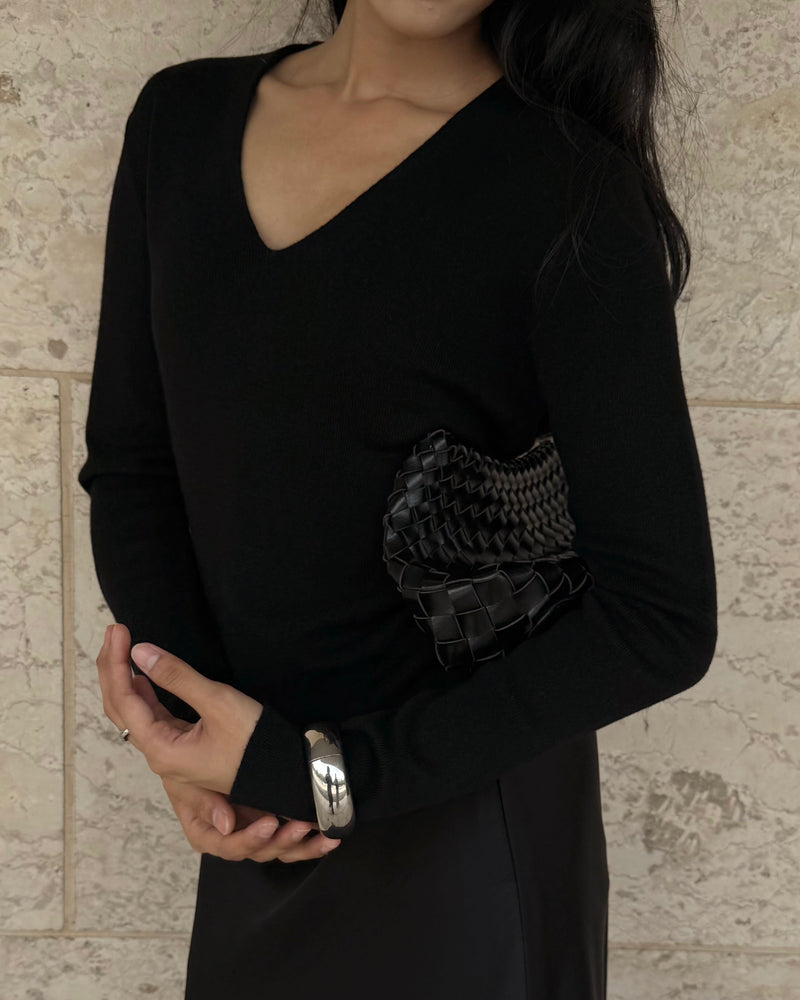 Lea V-Neck Knit Top
